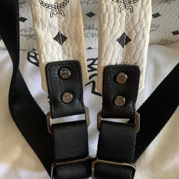 Authentic MCM backpack (Medium) - Picture 10 of 14